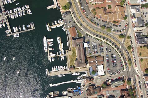 The Newport Harbor Hotel & Marina slip, dock, mooring reservations - Dockwa