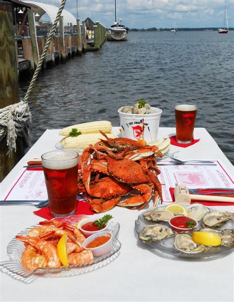 The 11 Best Chesapeake Bay Crab Houses | Washingtonian