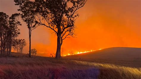 One dead, more properties feared lost as NSW bushfires continue to burn ...