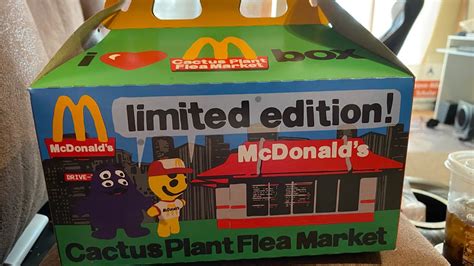 McDonald’s ADULT HAPPY MEAL BOX - YouTube