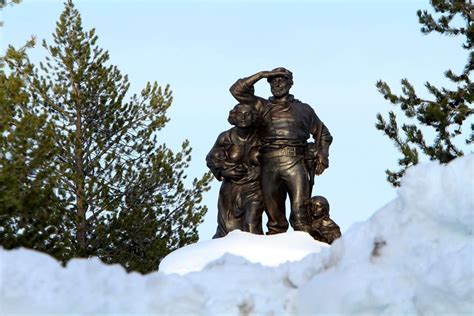 Athletes to retrace Sierra escape of Donner Party survivors