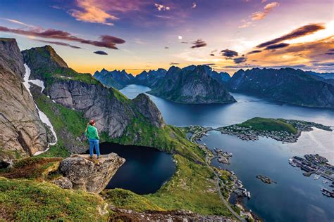 Planning A Hiking Holiday In Norway: Tips for Choosing Your Hiking Routes Wisely - Owlgen