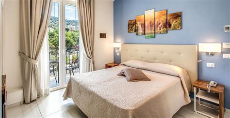 Choose the Double/Twin Room with Balcony at Hotel Florida in Sorrento