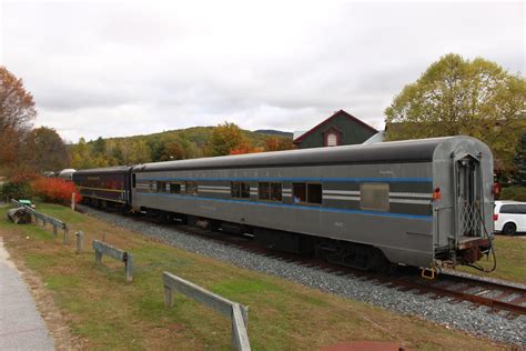 Fall Foliage Trains - Hobo Railroad