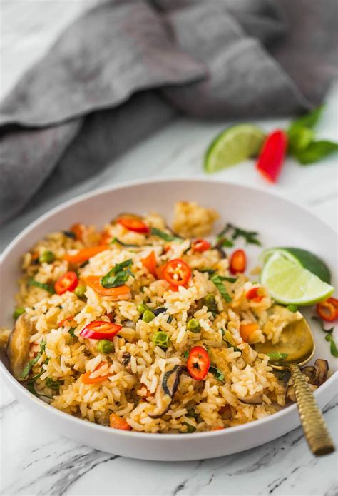 Quick And Easy Healthy Vegetable Thai Fried Rice With Amazing Flavors