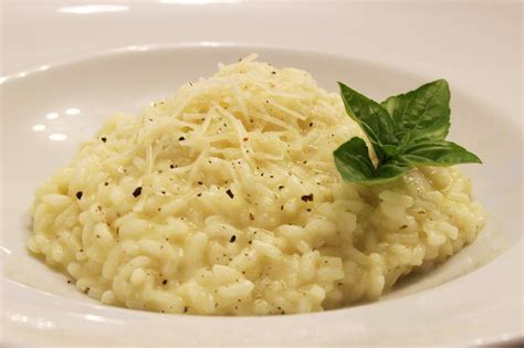 Risotto mit Parmesan - italienisches Reisgericht