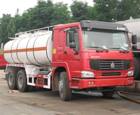 sinotruk howo 6*4 oil tanker truck (China Manufacturer) - Commemical ...