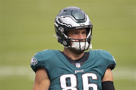 Zach Ertz trade rumors: Eagles tight end could be dealt “in the coming days” - Bleeding Green Nation