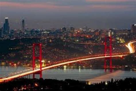 Puente del Bósforo, Estambul (Turquía) | Egypt travel, Travel, Bosphorus bridge