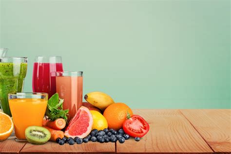 Juice vs. Smoothie Health Pros and Cons