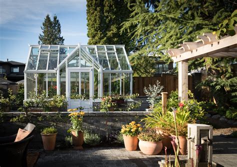 Superior Greenhouses - Meridian Estate Greenhouses