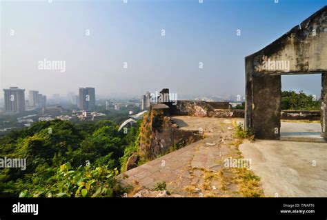 Sion mumbai hi-res stock photography and images - Alamy