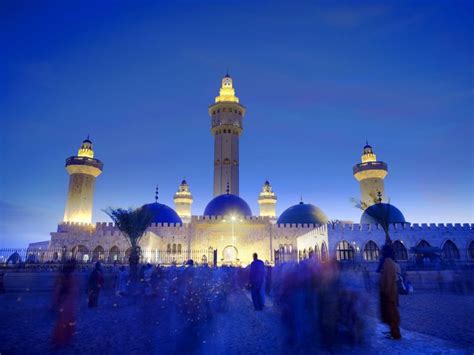 The Grand Mosque de Touba, Senegal west Africa | Mosque, Senegal ...