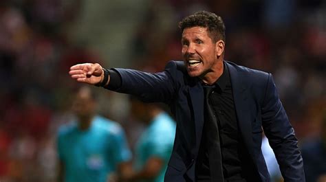 Diego Simeone Crazy Coaching from the Touchline Translated