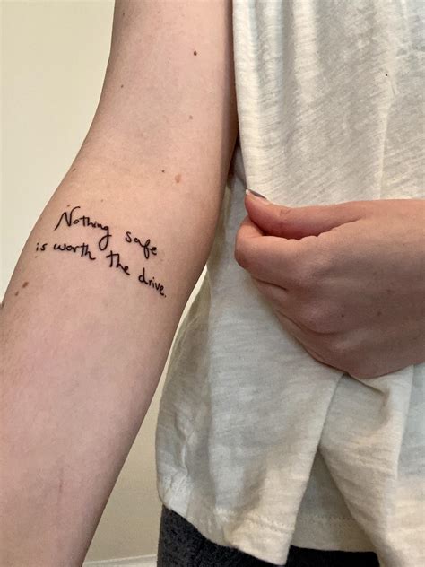 Taylor Swift lyric tattoo in her handwriting! : r/TaylorSwift