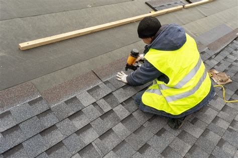 How to Install Roof Shingles: A Step-by-Step Guide | Roof Maxx