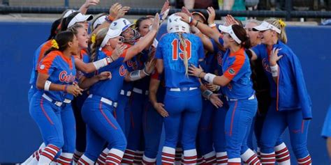 Florida Gator Softball 2017 Season - ESPN 98.1 FM / 850 AM WRUF