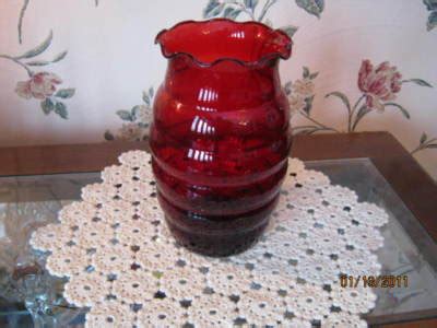 royal ruby vase -- Antique Price Guide Details Page