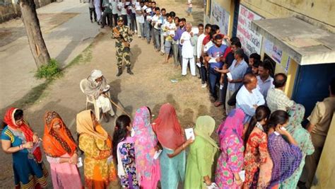 Lok Sabha election 2019: First timers to 100-year-old in Jammu vote for peace on India-Pak ...