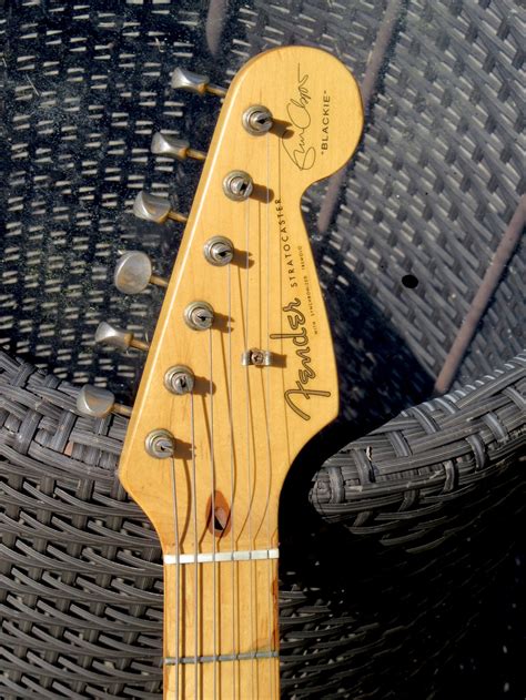 Fender STRATOCASTER Eric Clapton “Blackie” Signature Model 1993 Black Guitar For Sale Guitarbroker