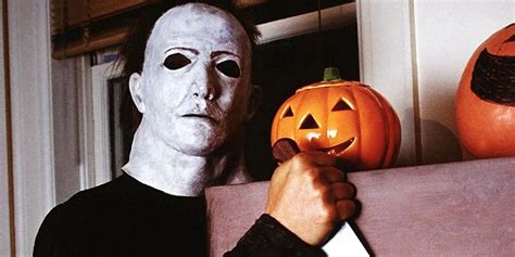 Every Actor Who Played Michael Myers In The Halloween Movies