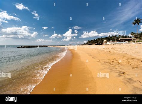 Negombo beach, Sri Lanka Stock Photo - Alamy