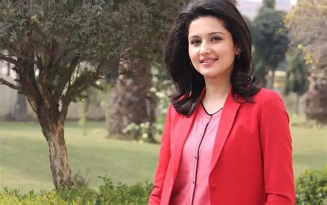 Swati Raina Zee Business Anchor Wiki, Age, Biography, Husband, Profile