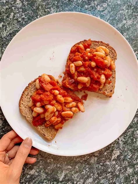 Healthy Beans on Toast | Nourish Your Glow