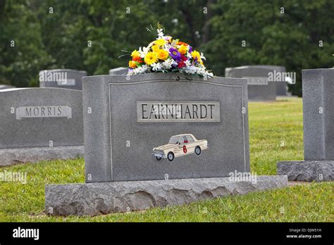 The grave site of Ralph Earnhardt, father of Dale Earnhardt Sr, in ...