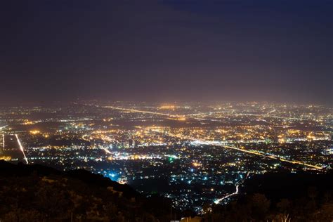 These Pictures of Islamabad At Night Will Leave You in Awe!