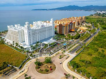 Bars and Restaurants at Riu Palace Pacifico (RN), Nuevo Vallarta, Riviera Nayarit