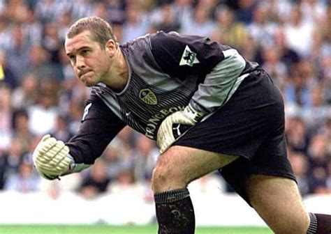 Former Leeds United goalkeeper Paul Robinson announces his retirement from football