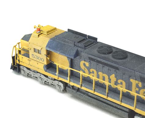 Thoughts on detailing N scale diesels - Model Railroader