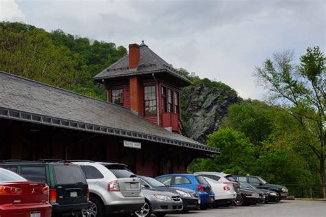 11 Best Scenic + Historical Harpers Ferry Hiking Trails (2023)