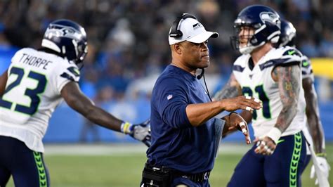 Washington Commanders: 5 things to know about LB coach Ken Norton Jr.