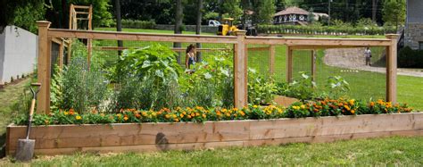 Organic Garden Design | Garden Design Professional | Homefront Farmers