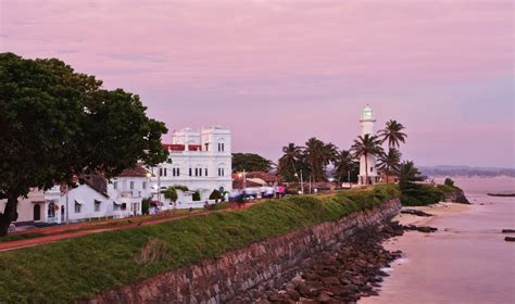 Guided Walk of Galle Fort – Past to Present | Galle Coast activities