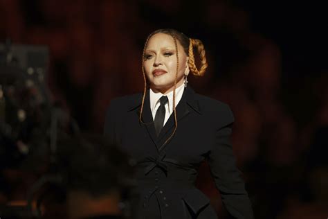 Why Everyone Freaked Out About Madonna's Face at the Grammys | TIME