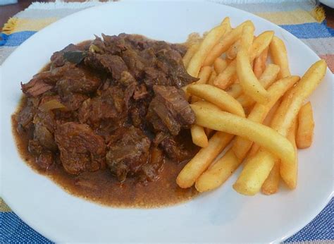 Living the life in Saint-Aignan: Slow-cooker carbonade à la flamande