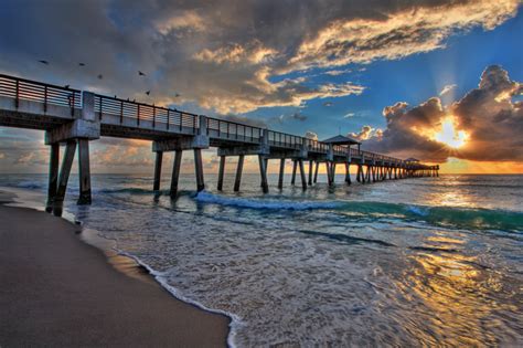 Juno Beach Sunrise at the Pier