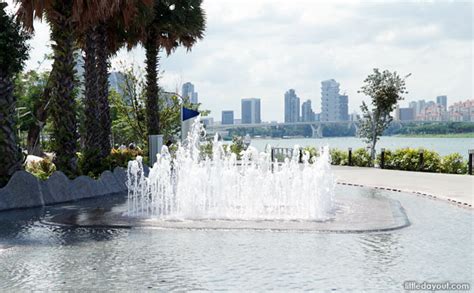 Marina Barrage Water Playground: Reservoir Of Splashing Fun - Little Day Out