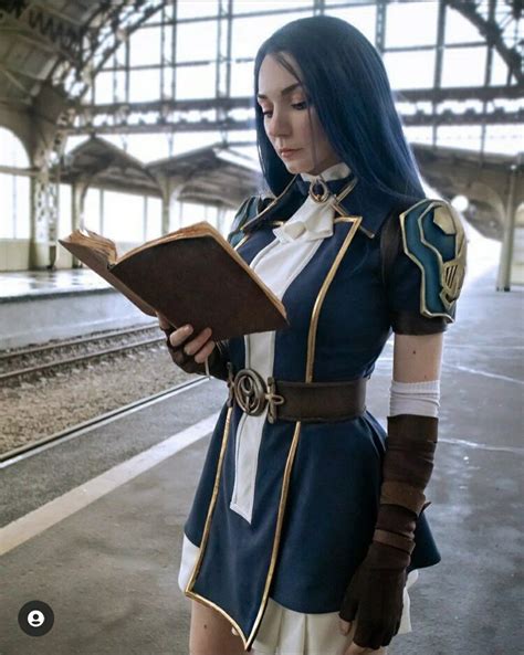 Caitlyn Cosplay | Camren, Looks, Cosplay