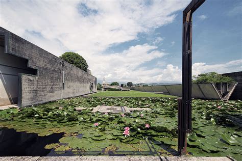 Brion Cemetery & Sanctuary by Carlo Scarpa: A Masterpiece of ...