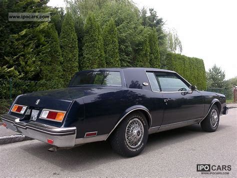 1979 Buick Riviera - Car Photo and Specs