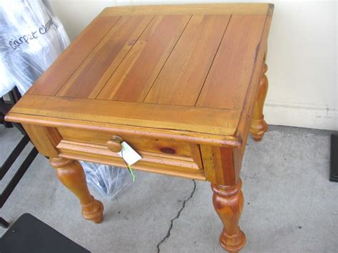 SOLD: Yorkshire Market Broyhill end table, distressed pine… | Flickr