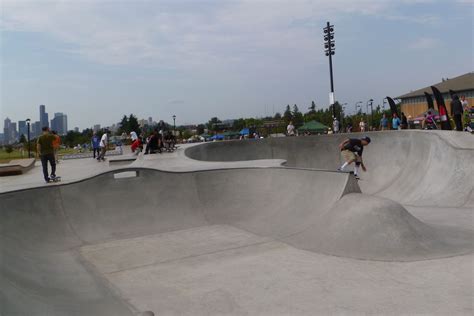 Skatepark at Jefferson Park | Jefferson park, Skate park, Park