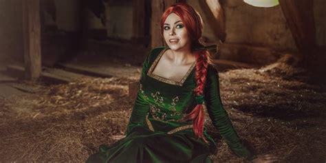 Fiona Cosplay From Shrek - Media Chomp