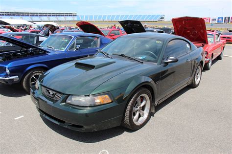 2001 Ford Mustang GT Premium - Coupe 4.6L V8 Manual