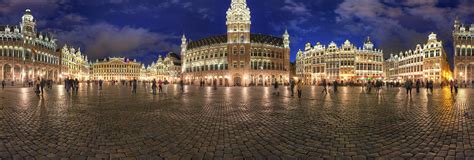 The Grand Place at Night ! - Brussels, Belgium 360 Panorama | 360Cities