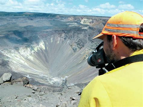 Scientists say water in Halemaumau crater heated by volcano - Hawaii Tribune-Herald